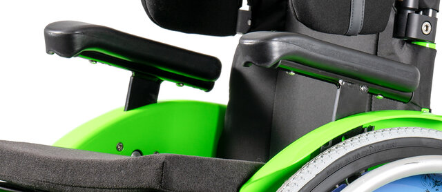 Aluminium clothes guards with height adjustable T armrest
