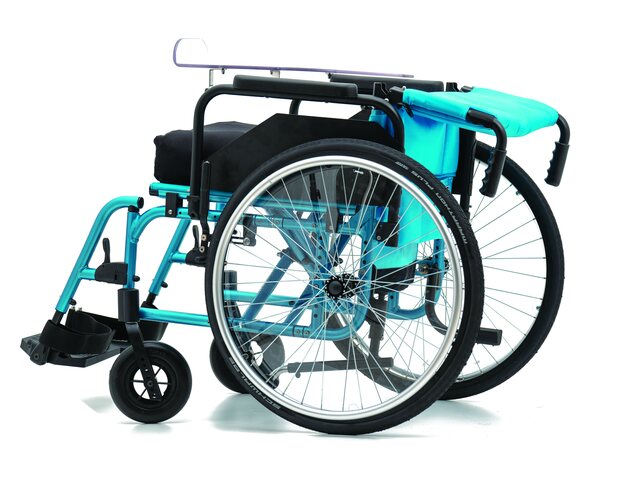 Hinged backrest
