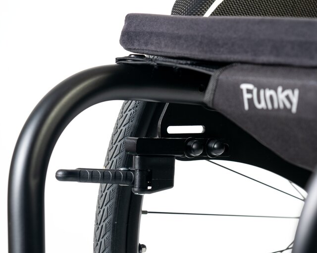 Funky — In detail 3