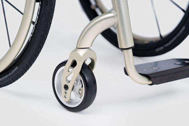 Themis Prestige — In detail 1